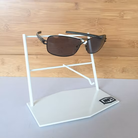 Présentoir de lunettes de soleil, luminaire de magasin, armoire en verre, casier de rangement en métal
